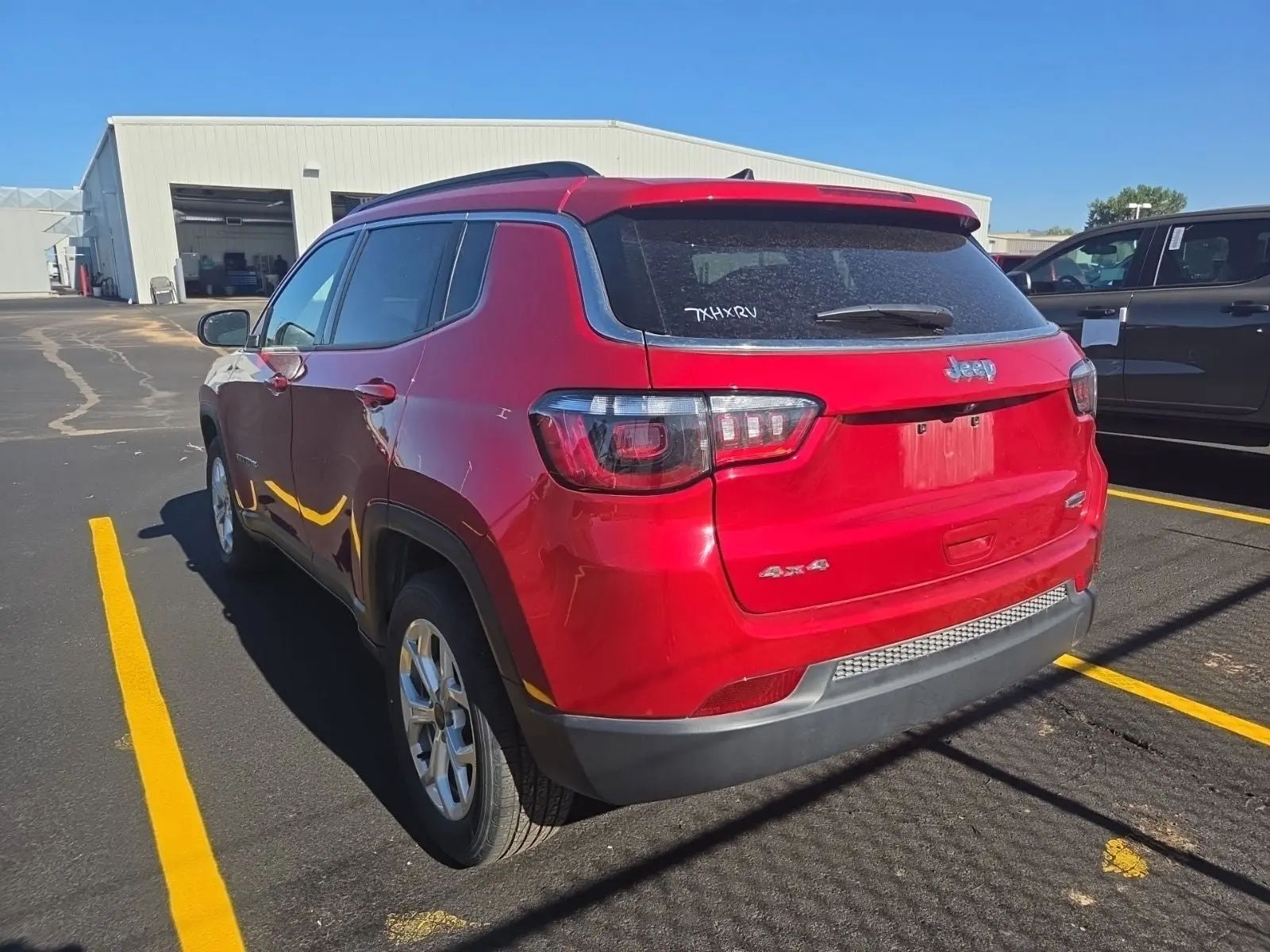 2025 Jeep Compass Latitude 4WD photo 5