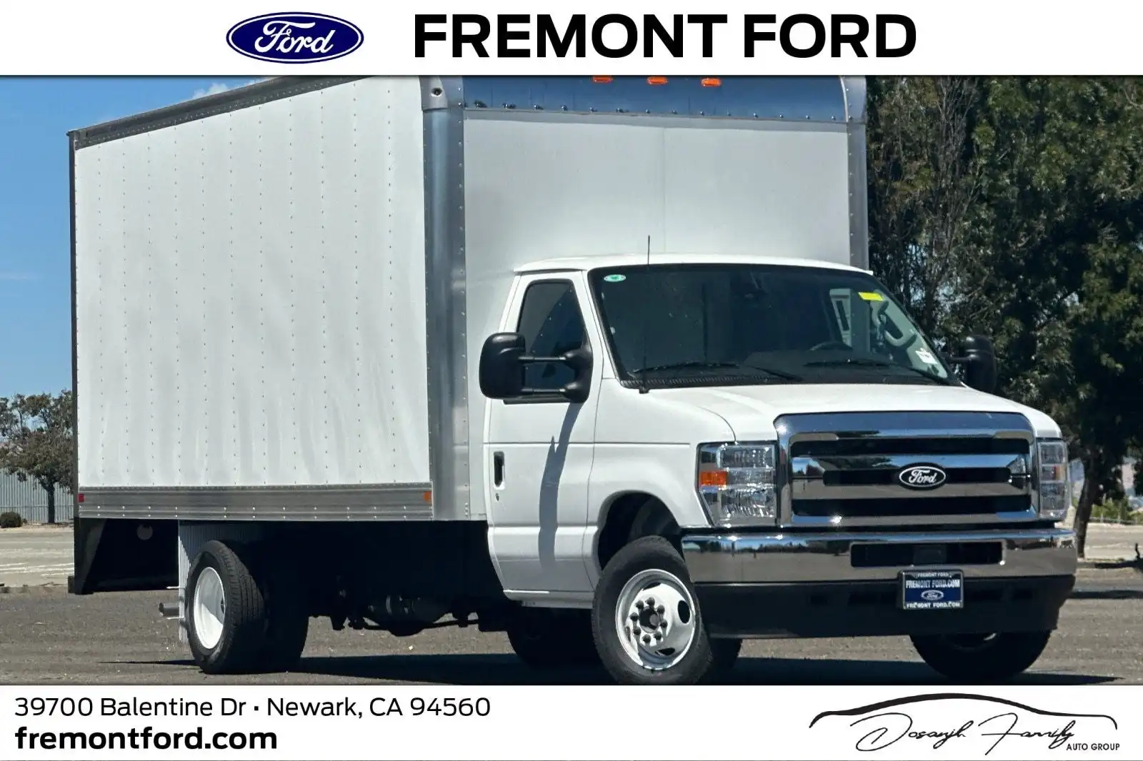 2027 Ford E-Series DRW E-450 Super Duty 176 in WB's photo