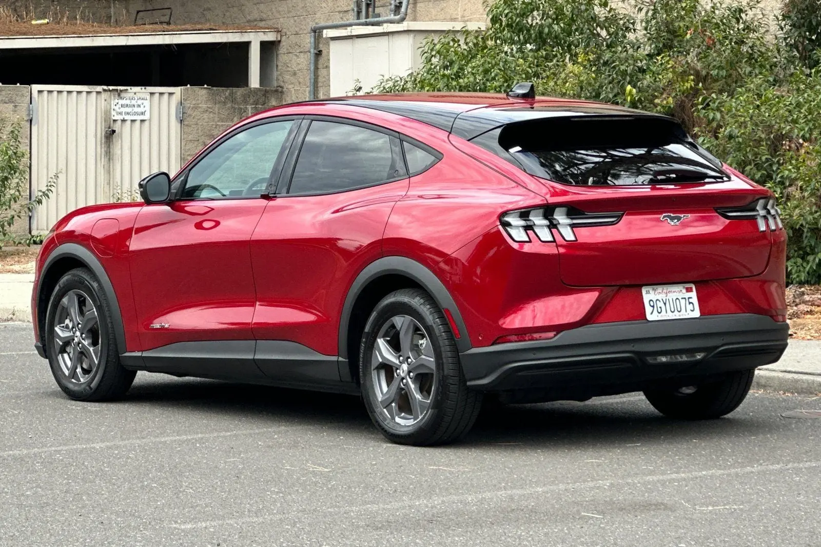 2023 Ford Mustang-Mach-e Select photo 5