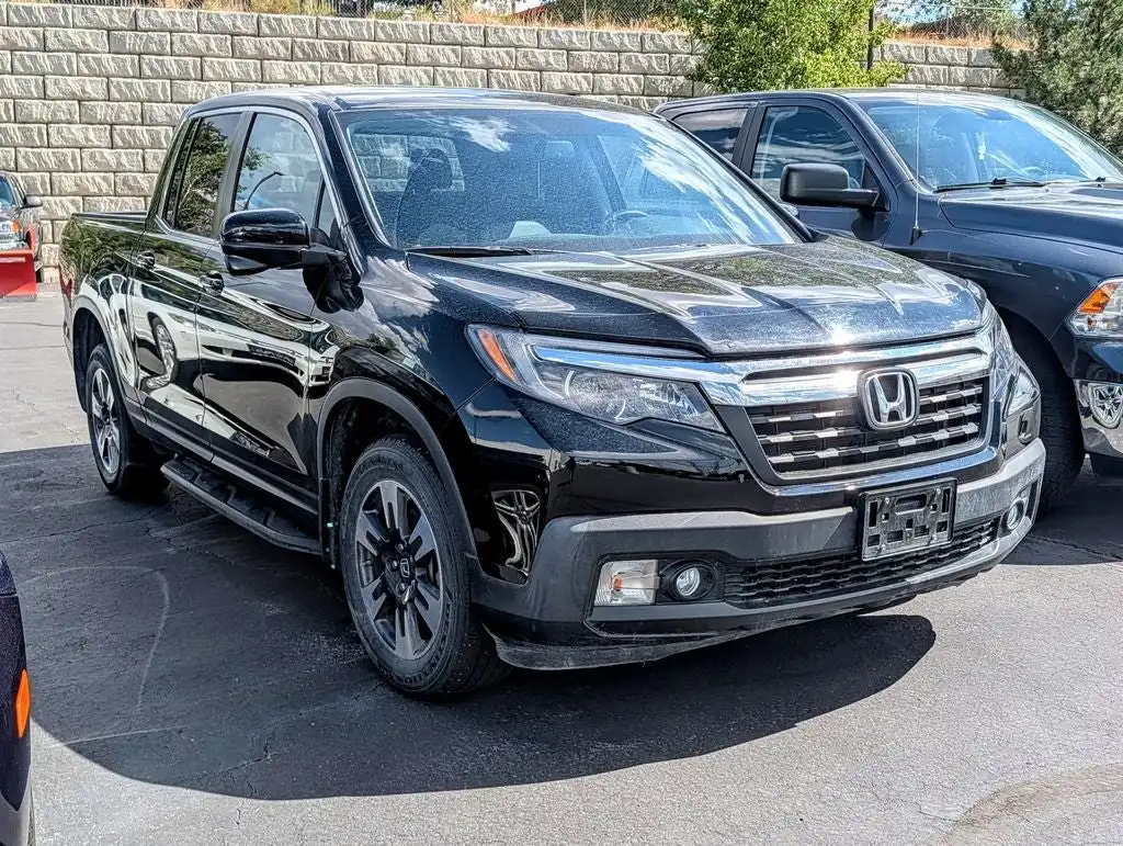 2017 Honda Ridgeline RTL-T AWD's photo