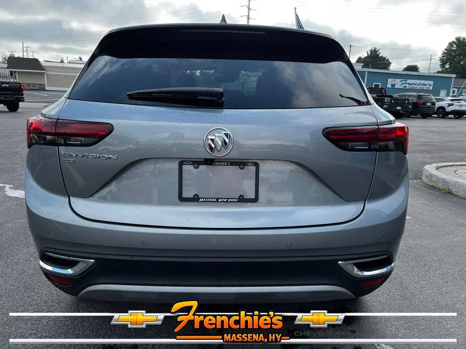 2023 Buick Envision Essence AWD photo 4