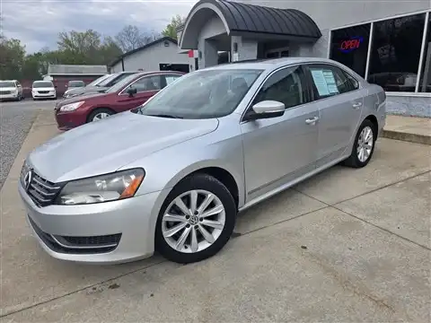 2013 Volkswagen Passat 2.5L SEL Auto PZEV's photo