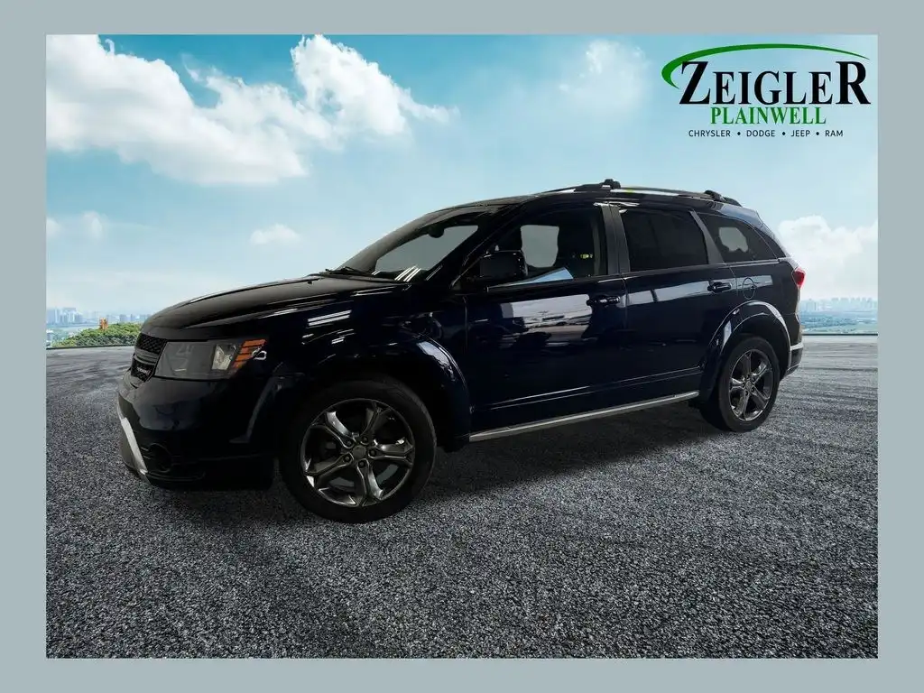 2017 Dodge Journey Crossroad AWD Plus's photo