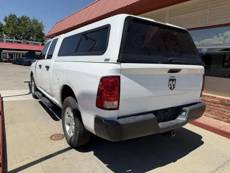 2012 RAM 1500 ST 4x4 Quad Cab photo 5