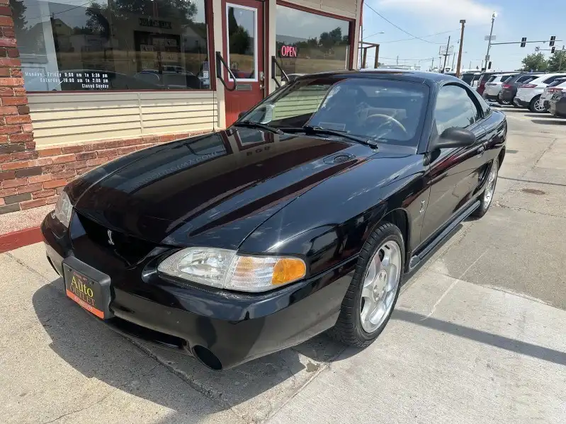 1995 Ford Mustang's photo