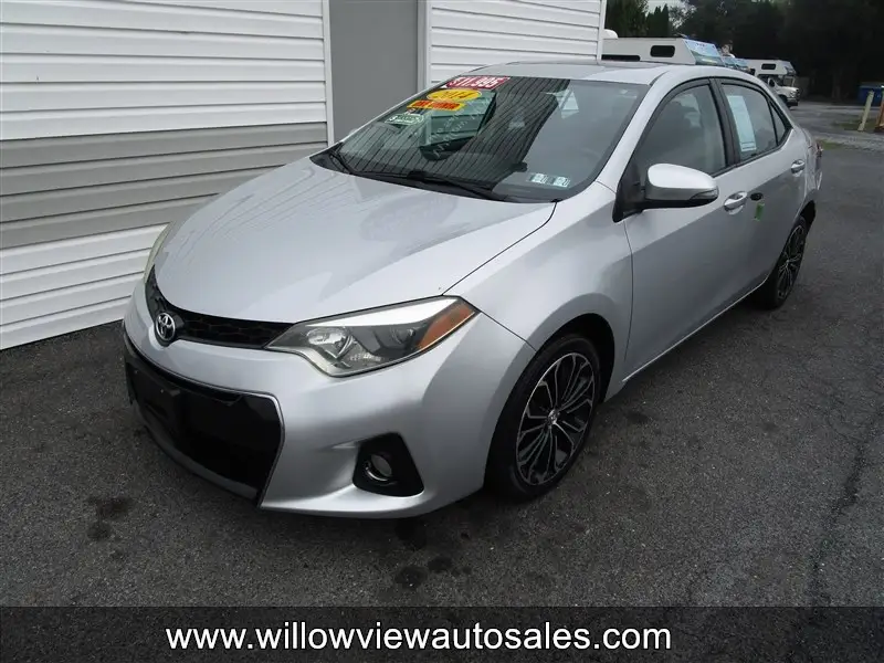 2014 Toyota Corolla S Plus AT photo 1