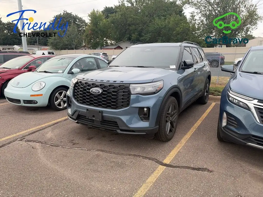 2025 Ford Explorer ST-Line 4WD PL535's photo