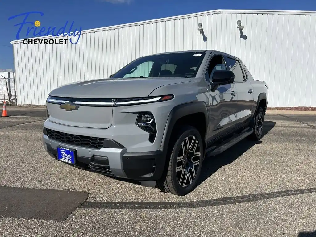 2026 Chevrolet Silverado EV LT Extended Range's photo