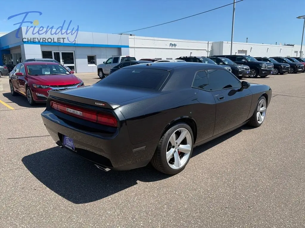 2009 Dodge Challenger SRT8 photo 5