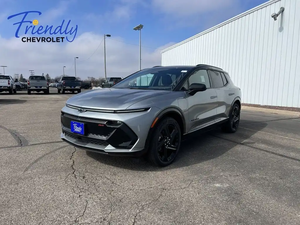 2026 Chevrolet Equinox EV RS FWD's photo
