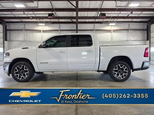 2025 RAM 1500 Laramie 4x4 Crew Cab 5'7's photo