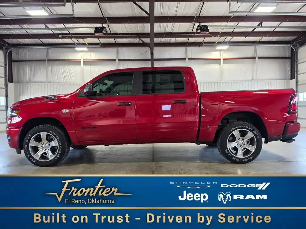 2026 RAM 1500 Express 4WD Crew Cab 5'7's photo