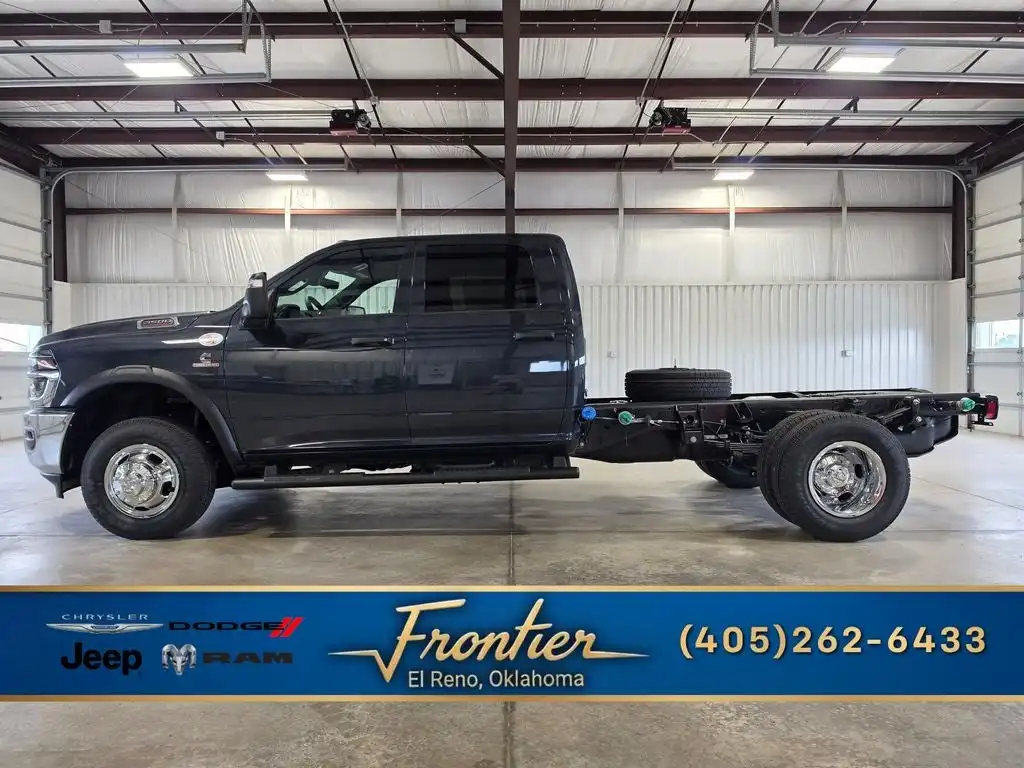 2026 RAM 3500 Tradesman 4X4 Crew Cab's photo