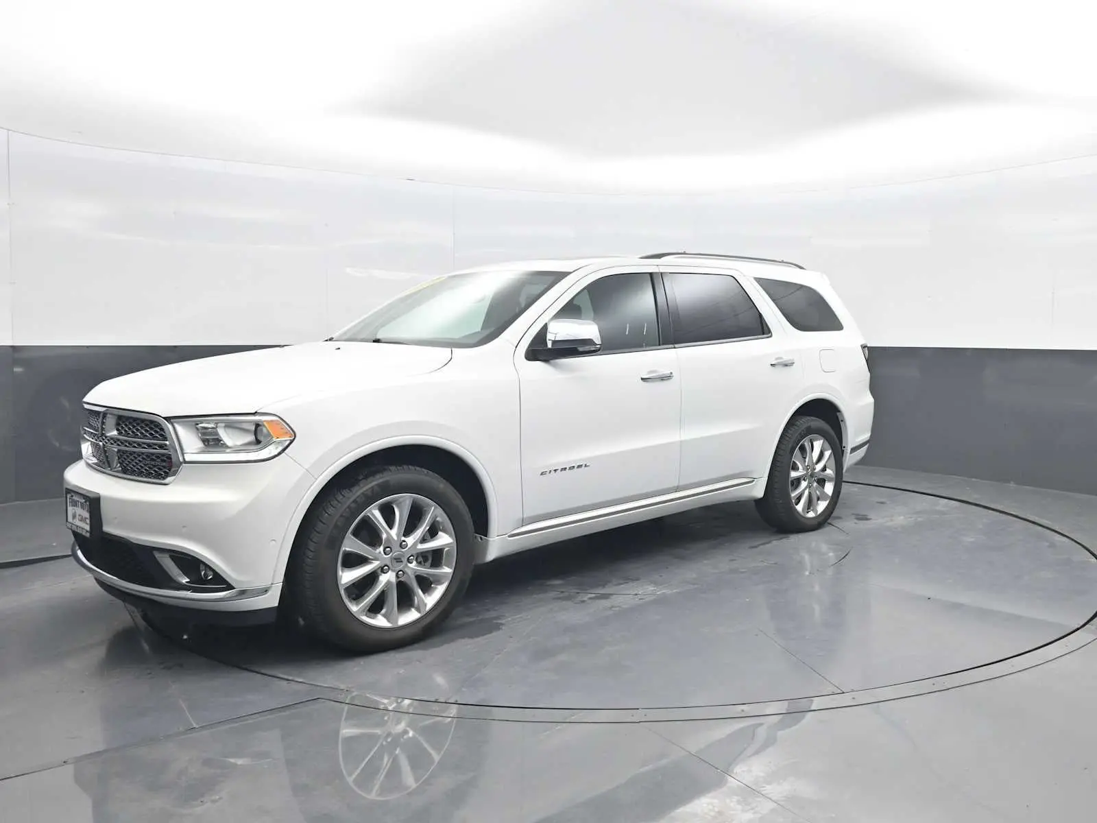 2019 Dodge Durango Citadel AWD photo 4