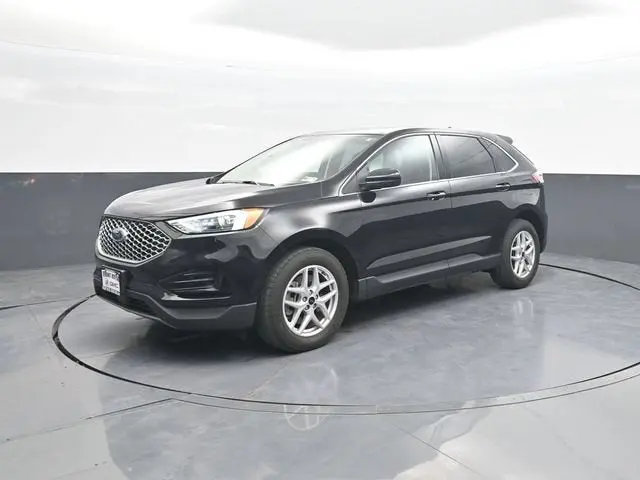 2023 Ford Edge SEL AWD photo 4