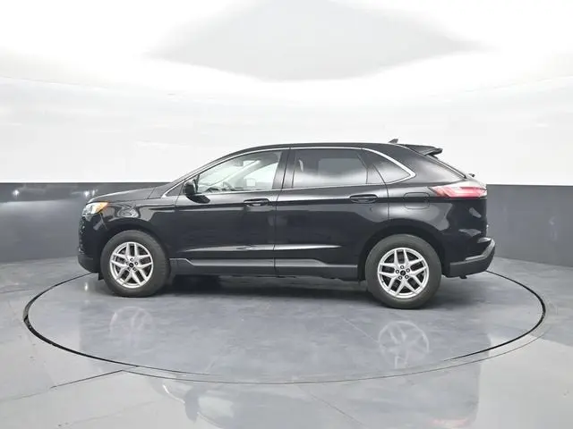 2023 Ford Edge SEL AWD photo 5