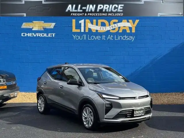 2027 Chevrolet Bolt EV LT Auto's photo