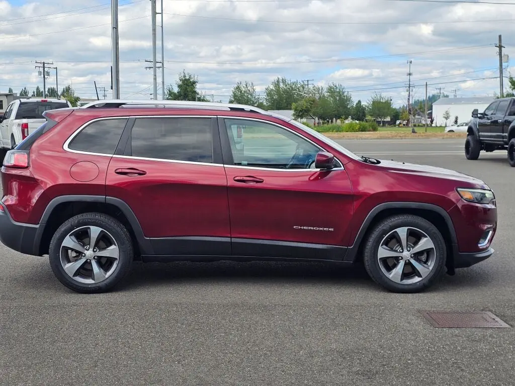 2019 Jeep Cherokee Limited photo 4