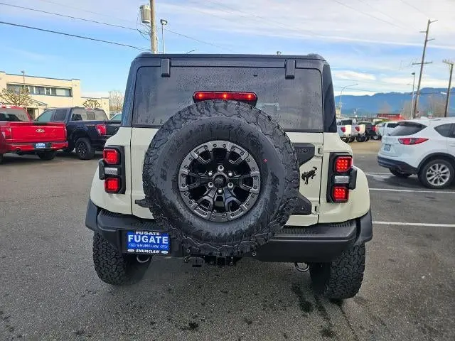 2025 Ford Bronco Raptor 4x4 photo 4