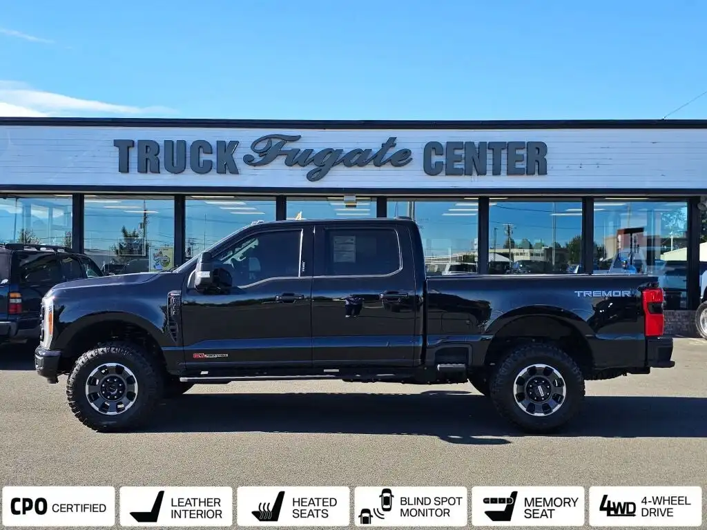 2023 Ford F-350 Lariat 4x4 Crew Cab 160 in SRW's photo