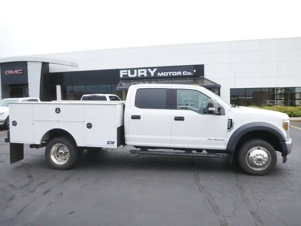 2019 Ford F-550 XLT 4x4 Crew Cab 203-In DRW's photo