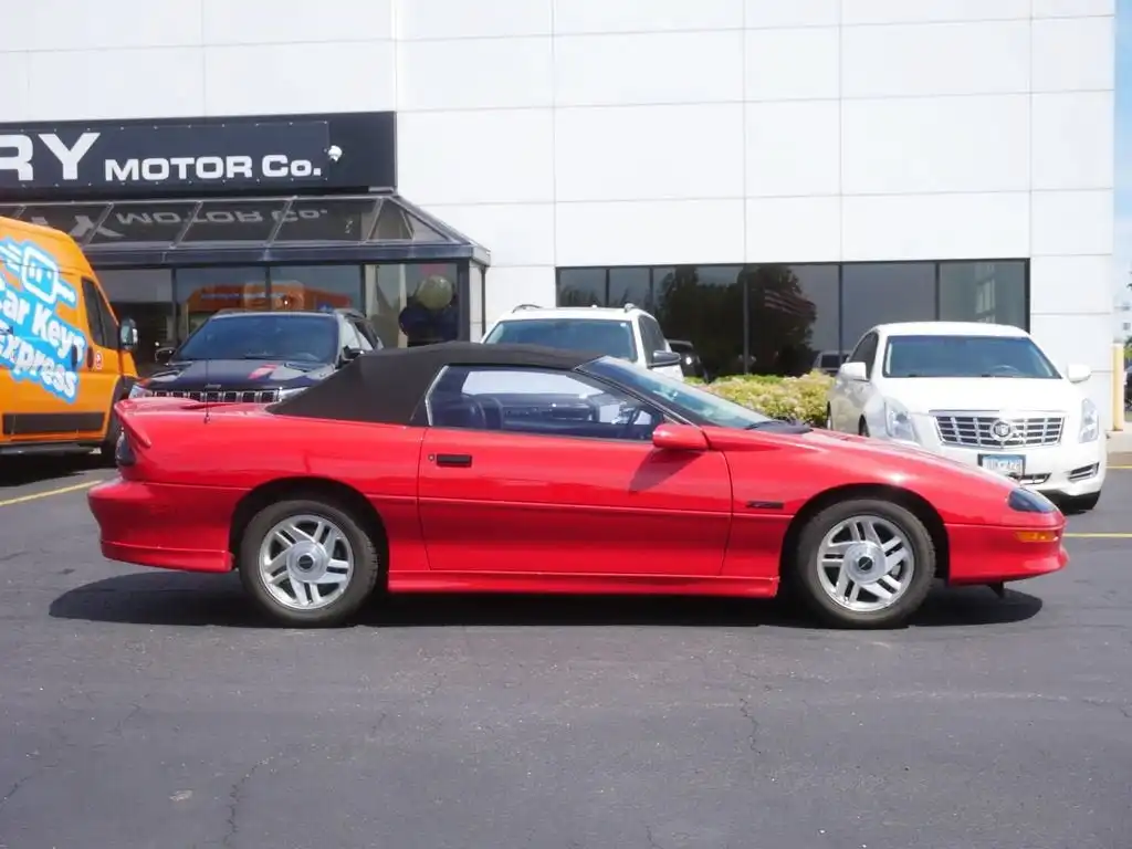 1995 Chevrolet Camaro's photo