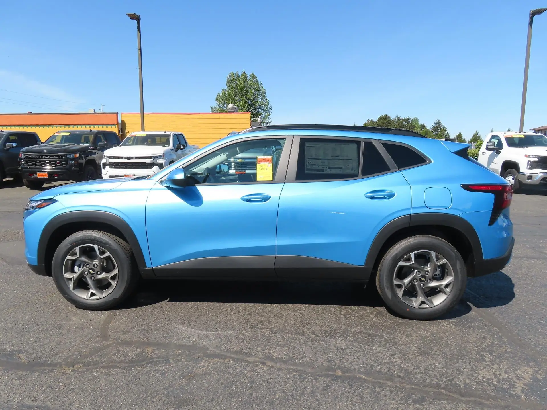 2026 Chevrolet Trax LT photo 4