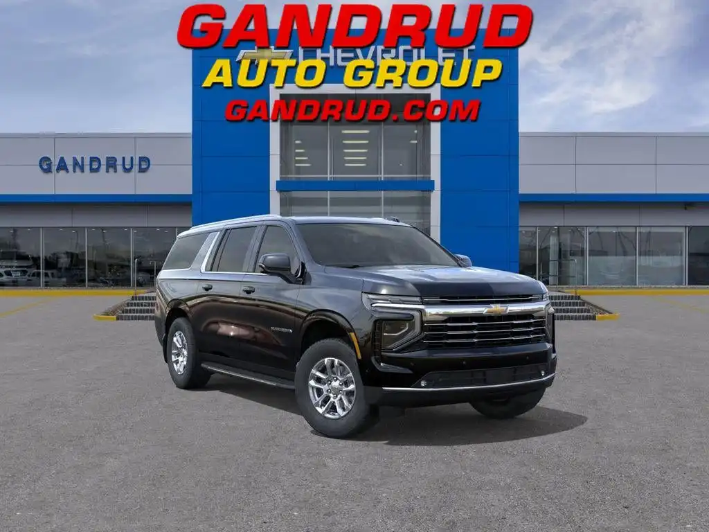 2026 Chevrolet Suburban LT 4WD's photo