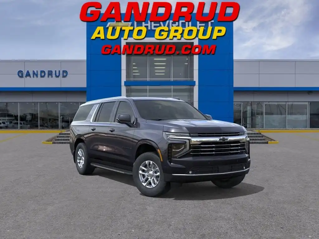 2026 Chevrolet Suburban LT 4WD's photo