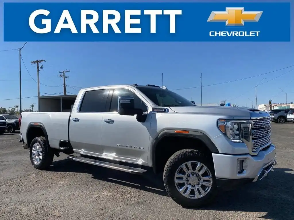 2021 GMC Sierra 4WD Crew Cab Long Box Denali's photo