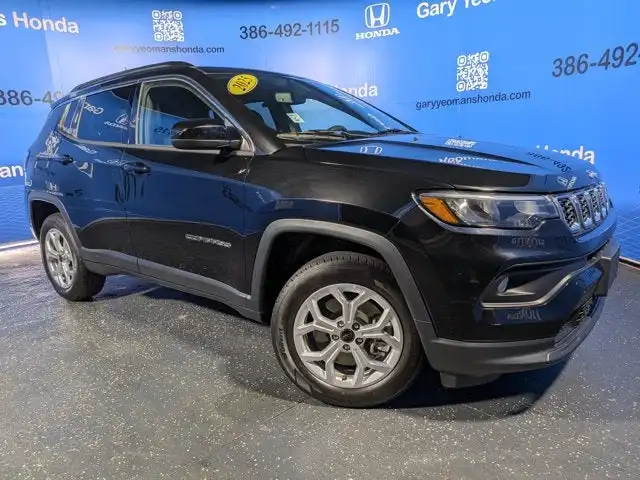 2025 Jeep Compass Latitude 4X4's photo