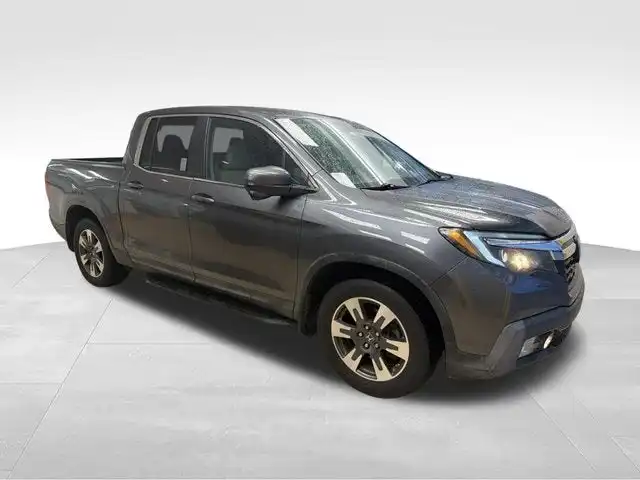 2017 Honda Ridgeline RTL T's photo
