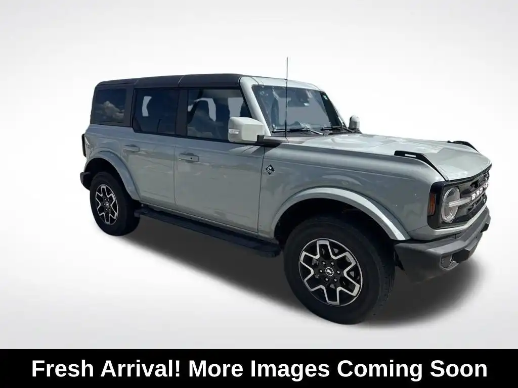2024 Ford Bronco Outer Banks 4WD's photo