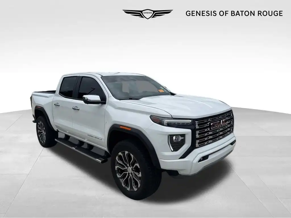 2025 GMC Canyon 4WD Denali Crew Cab Short Box's photo