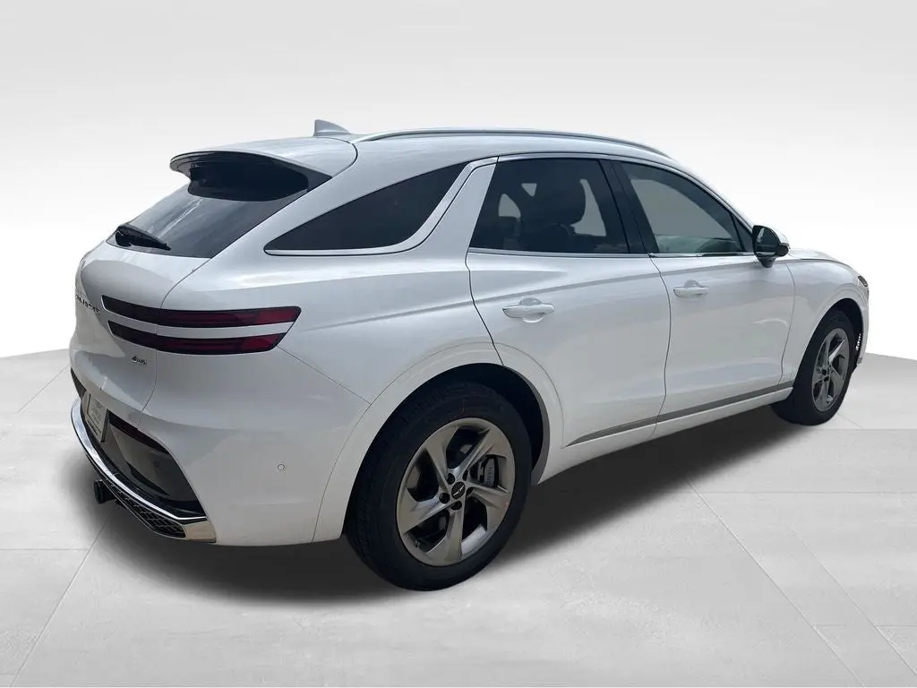 2026 Genesis GV70 2.5T Advanced AWD photo 5