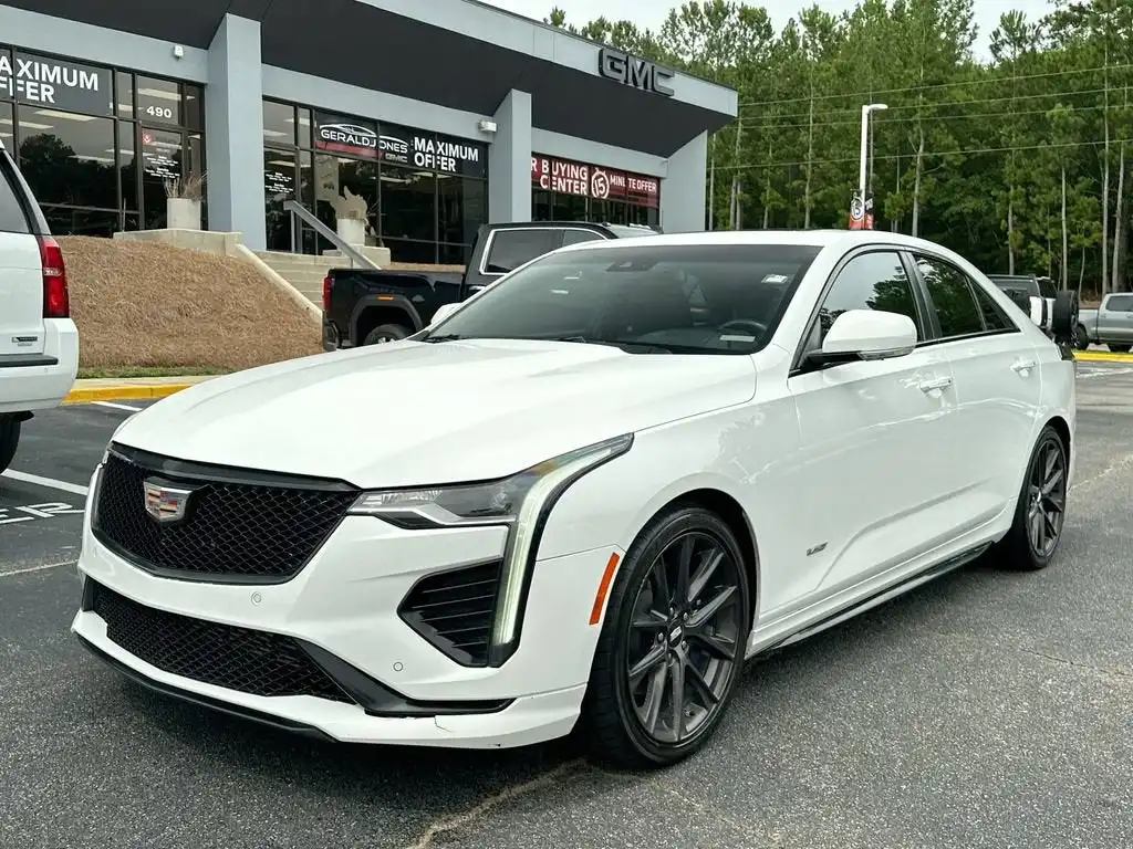 2020 Cadillac CT4 V-Series's photo