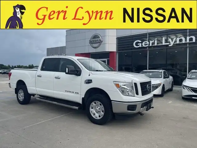 2019 Nissan Titan XD SV Diesel Crew Cab 4x4 SWB's photo
