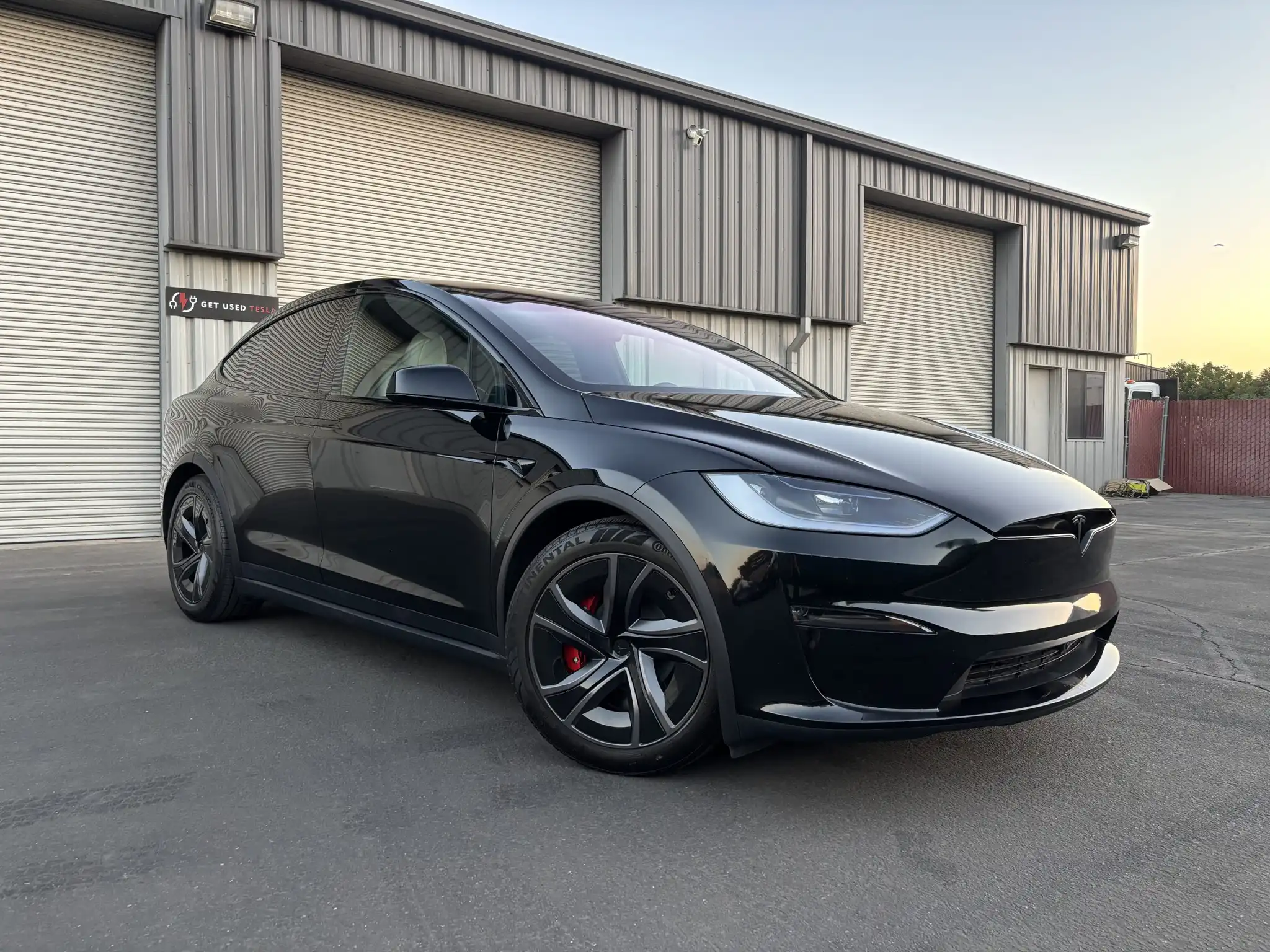 2026 Tesla Model X Plaid's photo