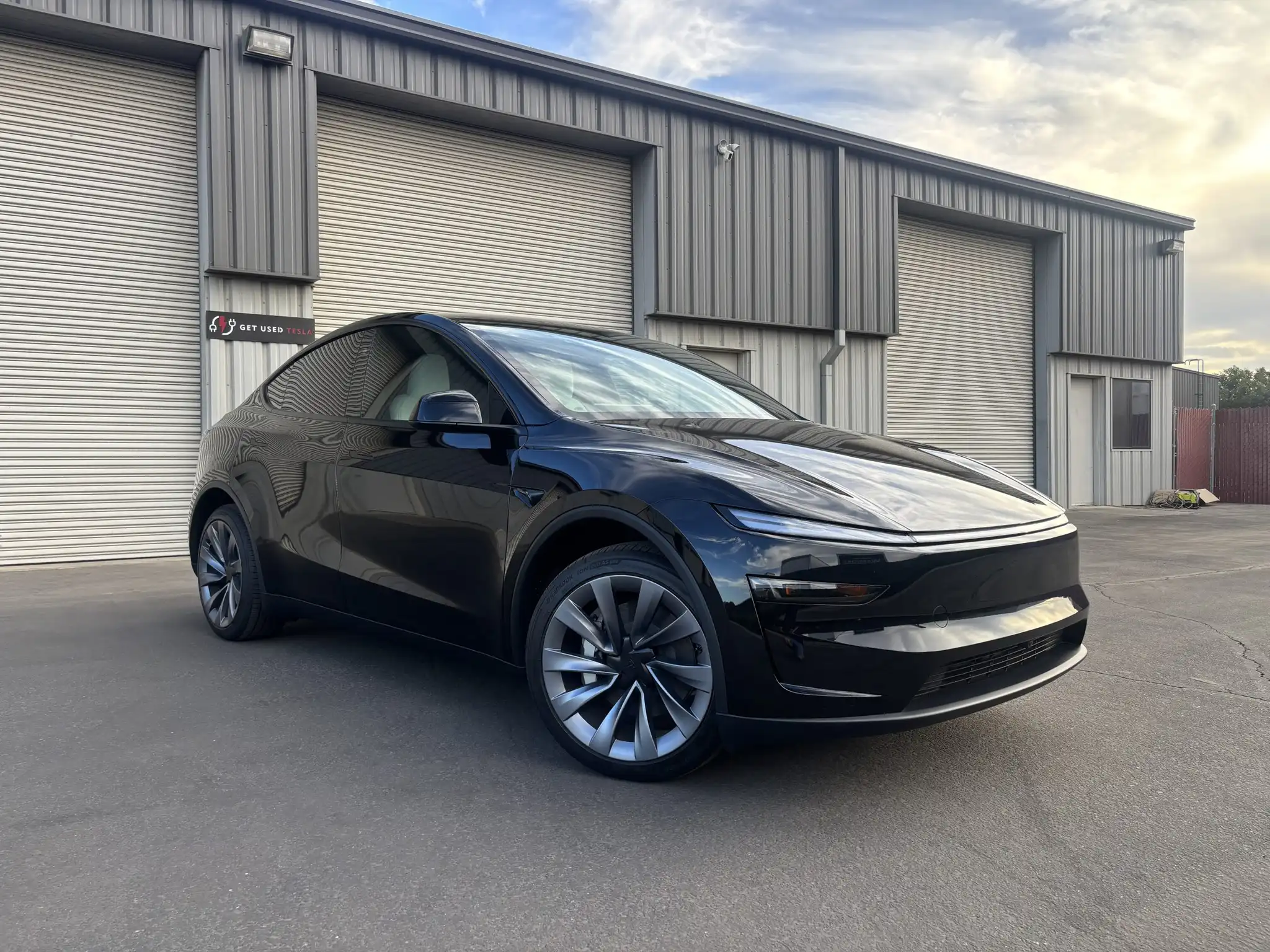 2026 Tesla Model Y Long Range Rear Wheel Drive's photo