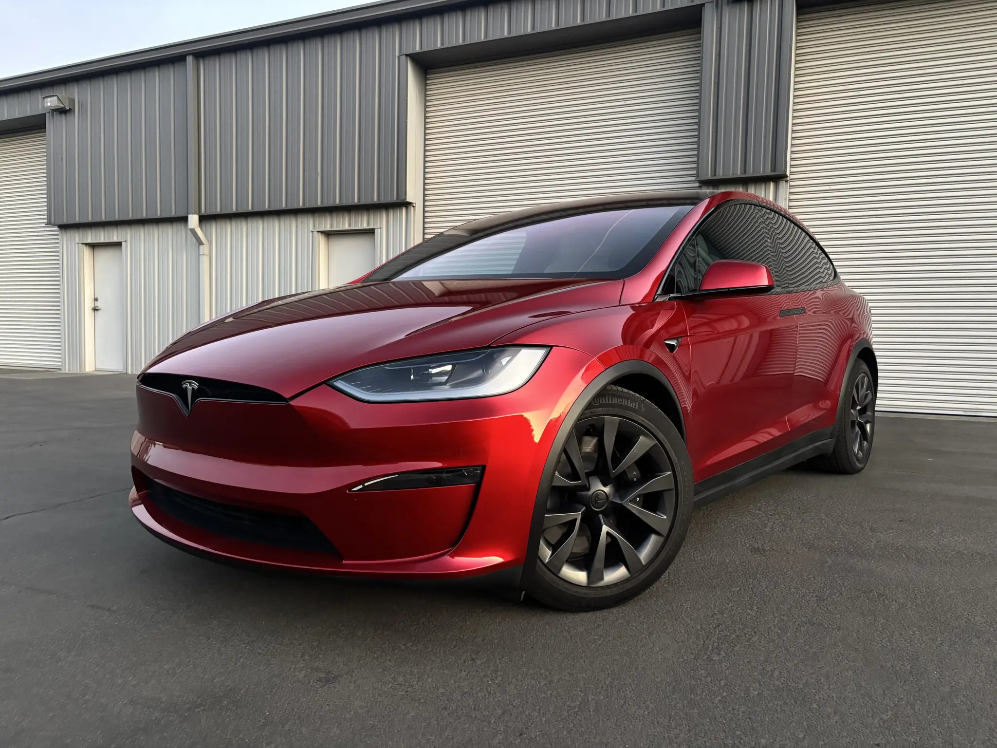 2024 Tesla Model X Long Range photo 5