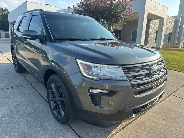 2018 Ford Explorer XLT 4WD's photo