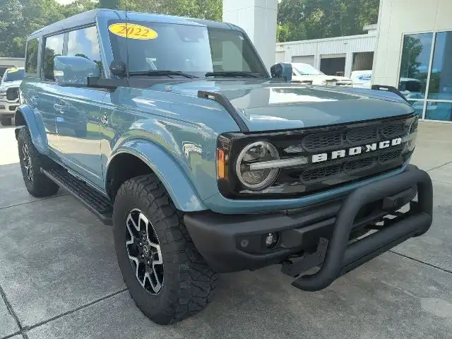 2022 Ford Bronco Outer Banks 4x4's photo