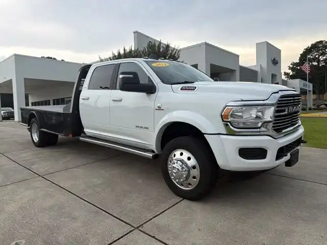 2024 RAM 5500 Laramie 4X4 Crew Cab DRW 197" WB's photo