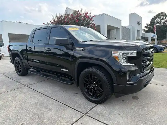 2021 GMC Sierra 4WD Crew Cab Standard Box Elevation's photo