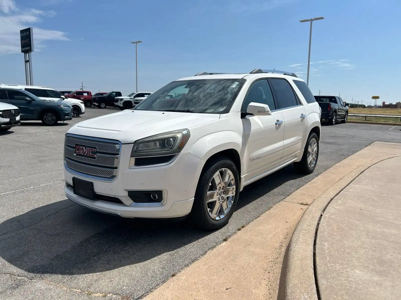 2014 GMC Acadia FWD Denali's photo