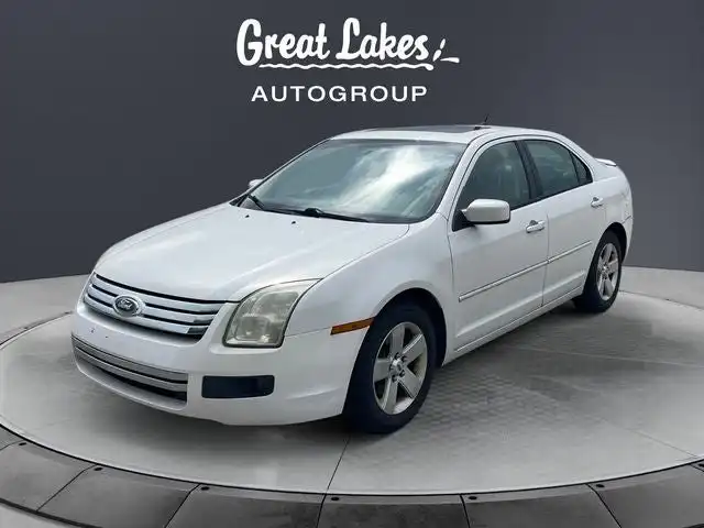 2009 Ford Fusion I4 SE's photo