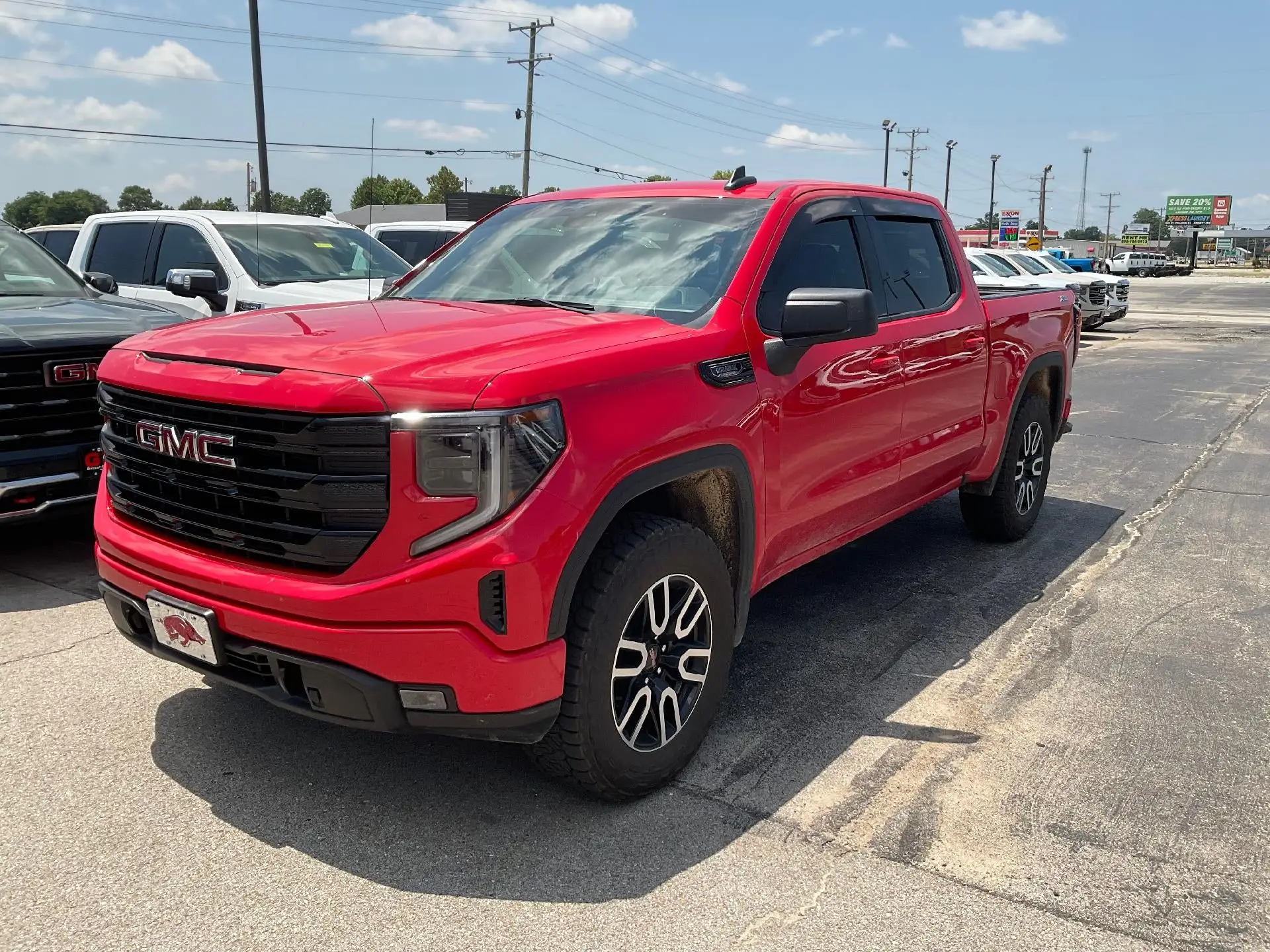 2026 GMC Sierra 4WD Crew Cab Standard Box Elevation photo 1