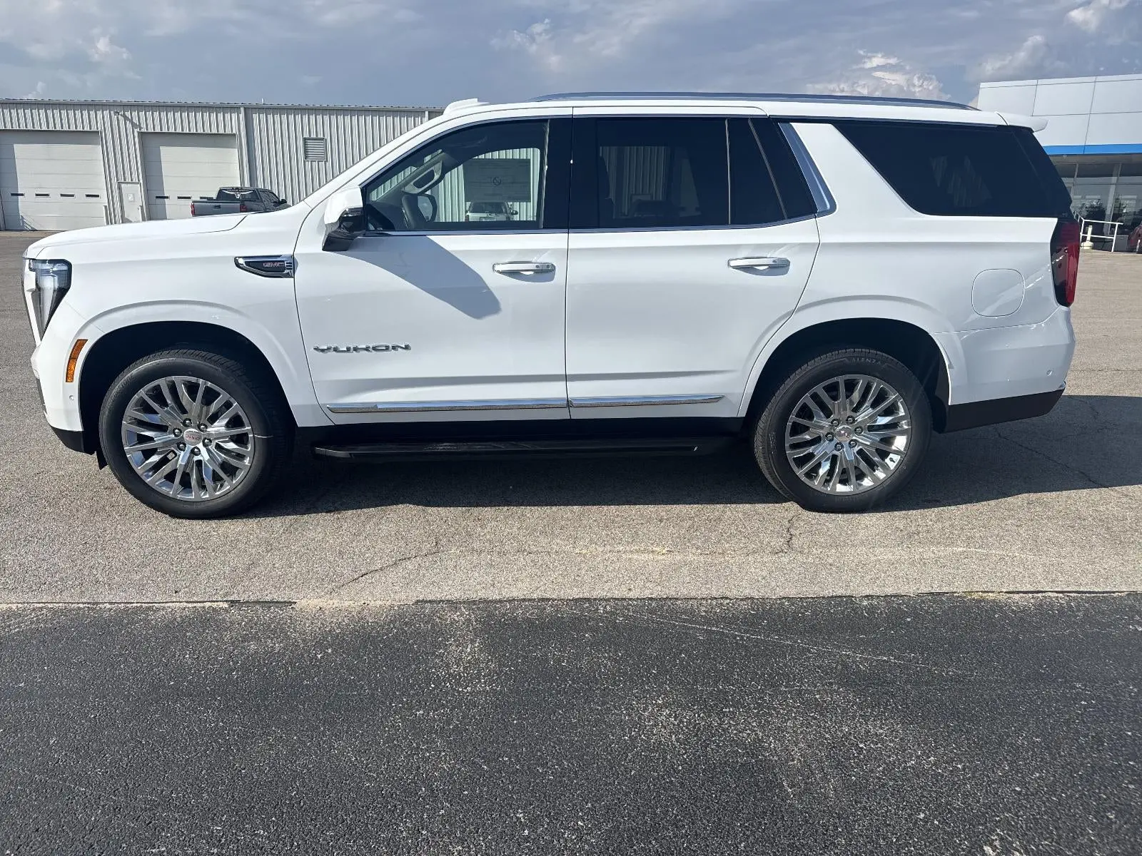 2026 GMC Yukon Elevation 4WD photo 5