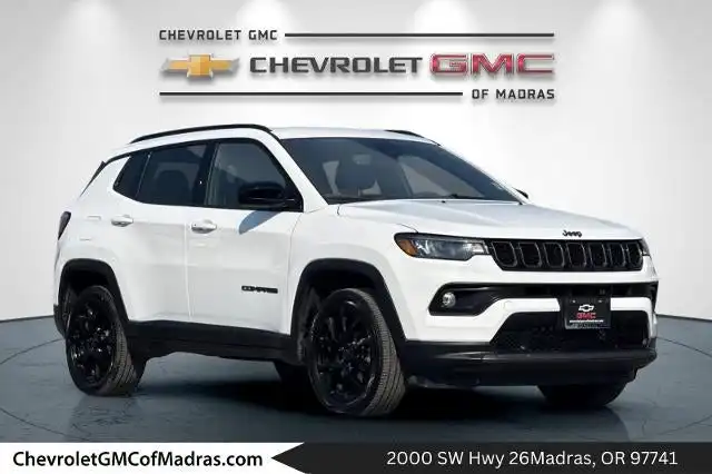 2025 Jeep Compass Latitude 4WD's photo