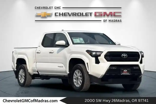 2026 Toyota Tacoma SR5 4WD Double Cab Long Bed's photo